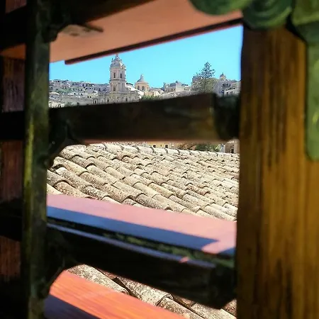 Dietro Le Quinte - Un Balcone Nel Centro Barocco Apartamento Modica