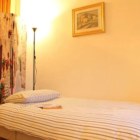 Dietro Le Quinte - Un Balcone Nel Centro Barocco *